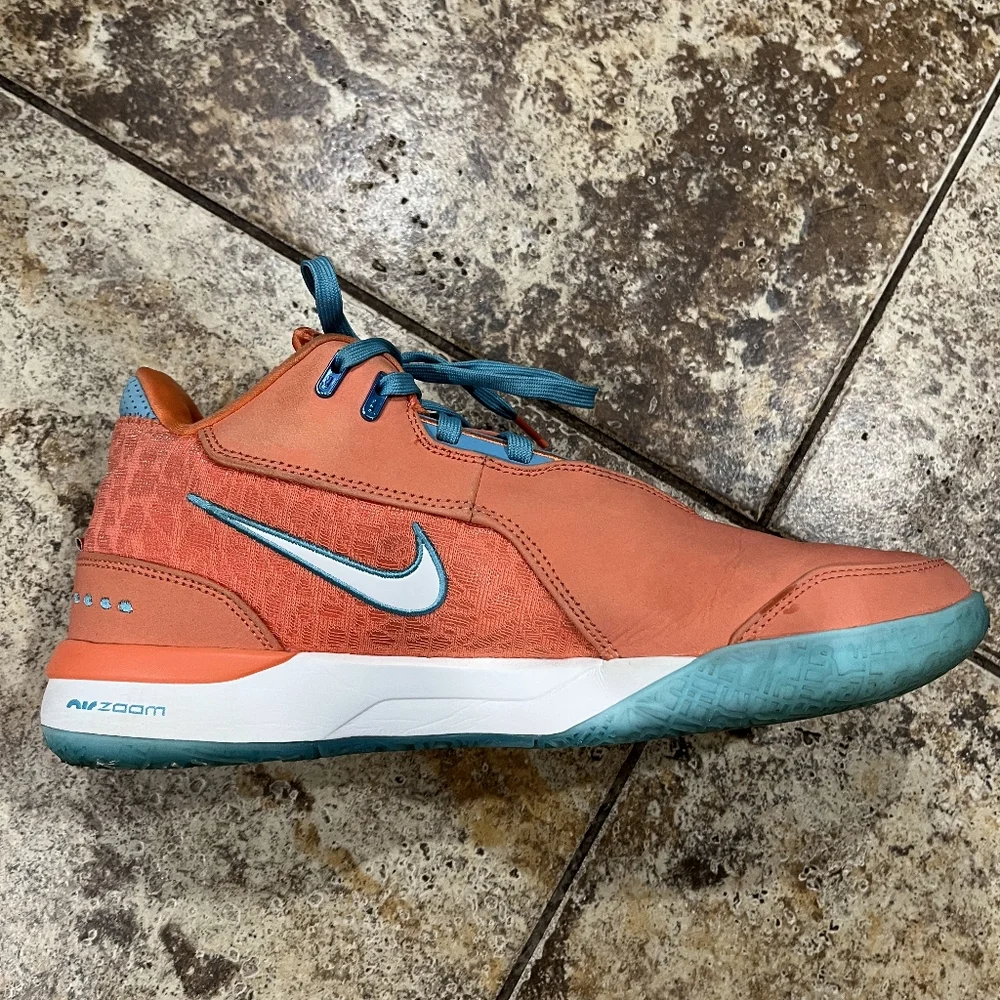 ZM Lebron NXXT GEN AMPD Shoes - Picture 5 of 9